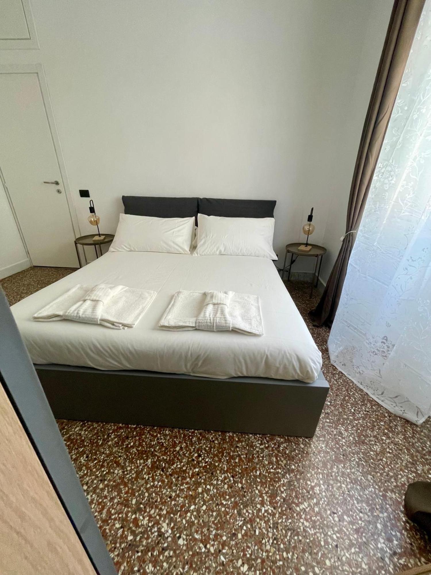 Aurelia'S Hideaway, Near Vatican Rome Exterior photo